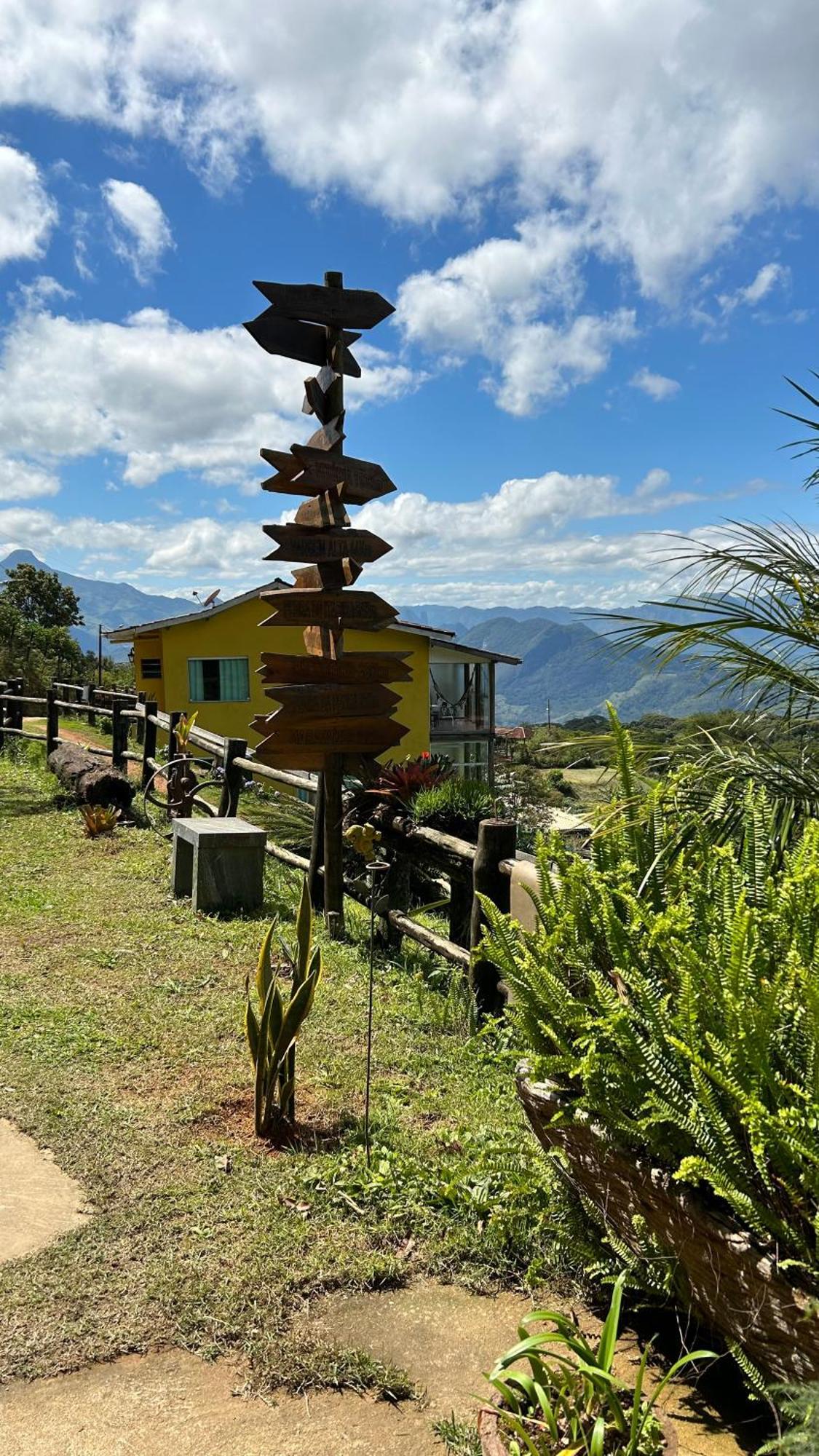 Chapeu Das Montanhas Castelo Exterior foto
